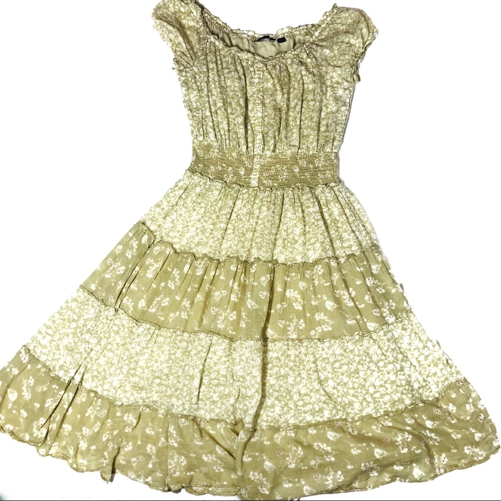 Cottagecore light green garden floral dress